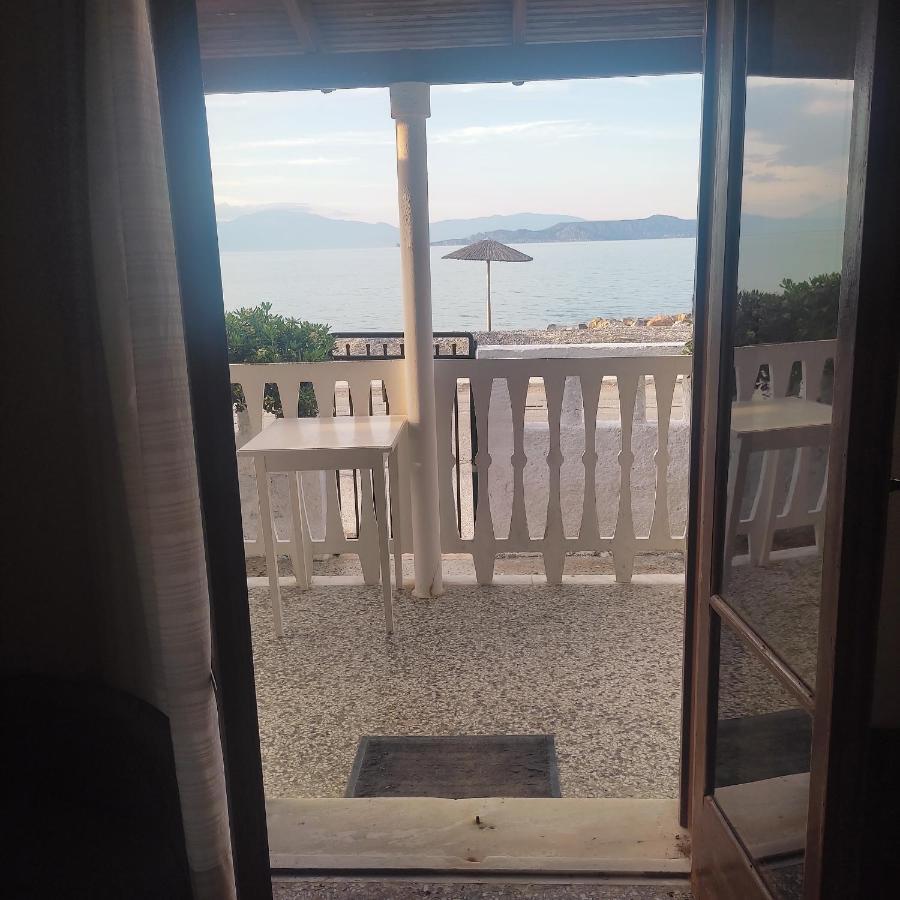 Alexia'S Beach House Kato Assos Ngoại thất bức ảnh